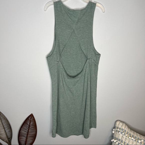 Victoria’s Secret Sleeveless Crewneck Light Dress - Picture 6 of 6